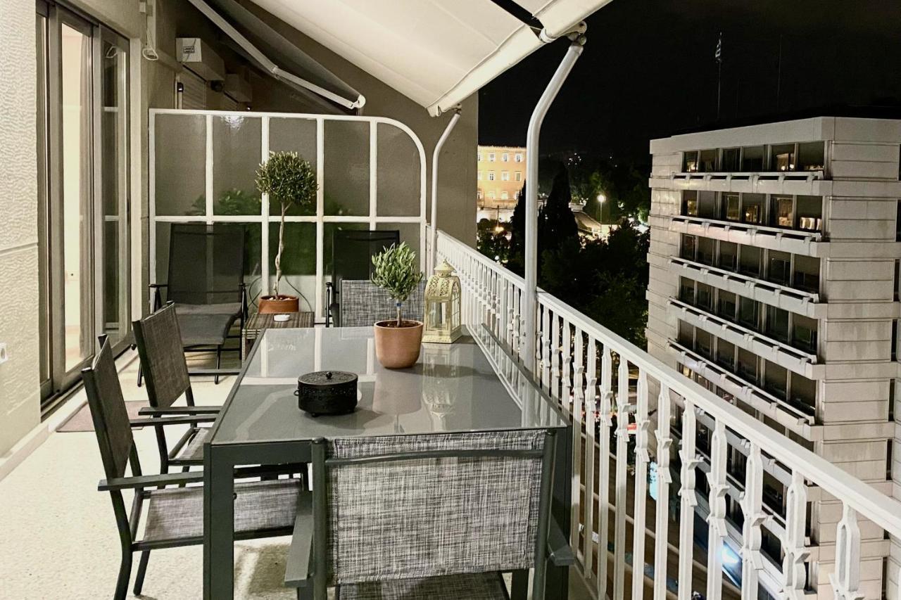 Parthenon And Syntagma Square View Apartment Atény Exteriér fotografie